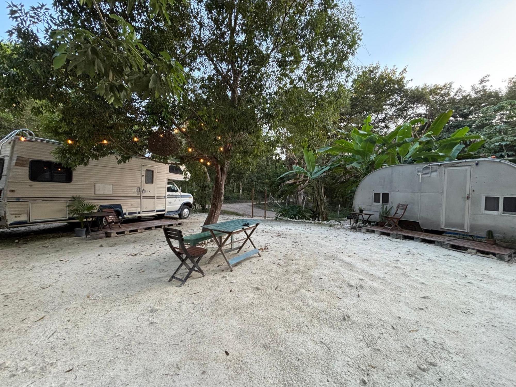 Hotel Momotoh Camper Xpujil Exterior foto